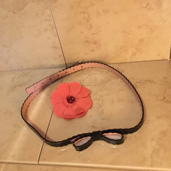 Kate Spade New York Black Scallop Belt - Picture 4 of 7